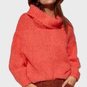Anthropologie Pilot Cozy coral Turtleneck Sweater.  Worn once!